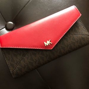 Michael kors trifold Wallet